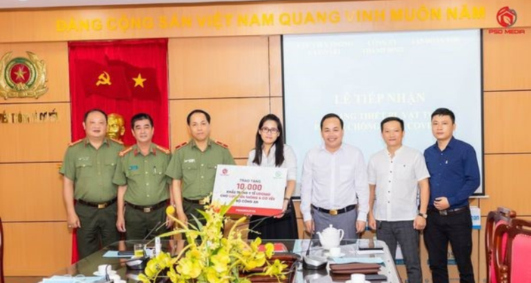 PSD GROUP TRAO TẶNG 10.000 NGHÌN KHẨU TRANG Y TẾ LIDOSAD PHÒNG, CHỐNG DỊCH COVID-19 CHO CỤC VIỄN THÔNG VÀ CƠ YẾU – BỘ CÔNG AN
